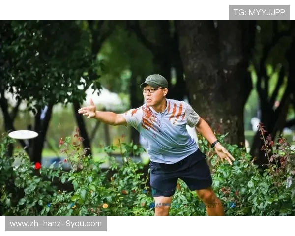 成都飞盘队与上海飞盘队赛后复盘分析灵活性表现与战术调整